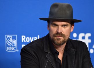 David Harbour comenta sobre a segunda temporada de “Stranger Things”