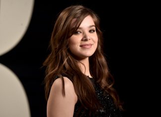 Veja o novo visual de Hailee Steinfeld em “Bumblebee”