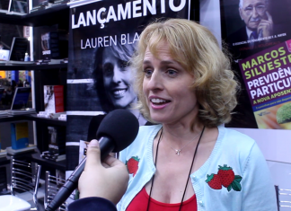 Bienal do Livro | Entrevista com Lauren Blakely autora de “Big Rock” 28:83:35:22:b6:4b