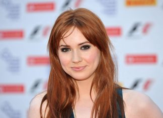 Karen Gillan divulga visual de Nebula em “Os Vingadores 4”