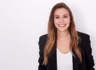 Elizabeth Olsen fala do que podemos esperar de “WandaVision” da Disney+